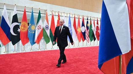 Russian President Vladimir Putin arrives at Meijiang Convention and Exhibition Centre for a ceremony to welcome Heads of States of the SCO in Tianjin, China.