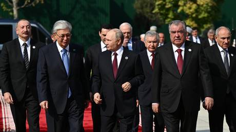 Participants of a meeting of the Commonwealth of Independent States (CIS) Council of Heads of State at the Palace of the Nation in Dushanbe, Tajikistan.