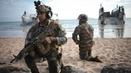 File photo: French soldiers.