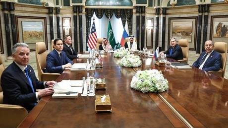 FILE PHOTO: Russian and US delegations meeting in Riyadh, Saudi Arabia.