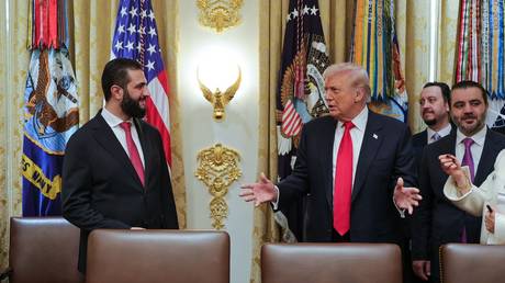 US President Donald Trump and Syrian President Ahmad al-Sharaa in the White House, Washington, DC, November 10, 2025.